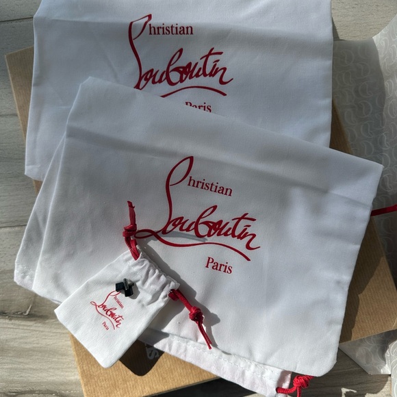 Christian Louboutin So Me 100 Leather Heel (37) - Picture 3 of 15